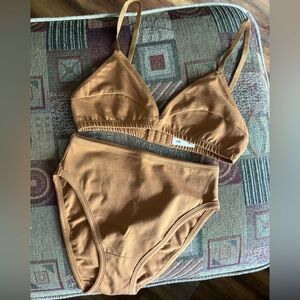 ARQ Magda Bra & Misha Undies in Toffee Set